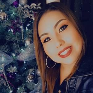 Meet your Posher, Alejandra